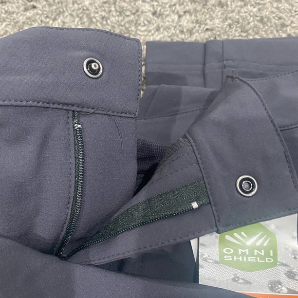 Columbia omni-shield zip off straight leg grey outdoor pant - Picture 6 of 6